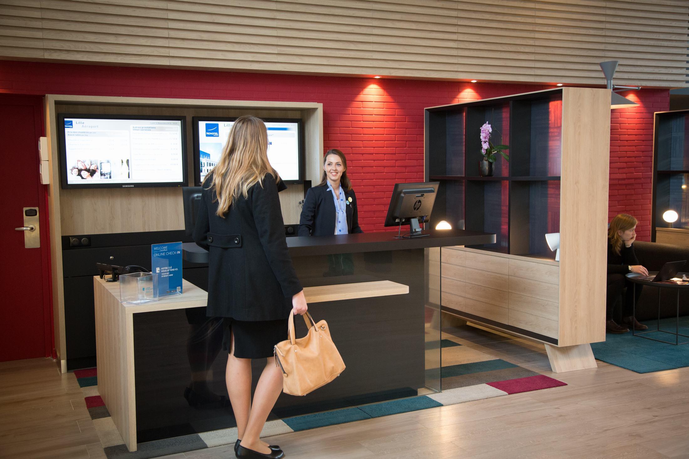Novotel Lille Aeroport מראה חיצוני תמונה